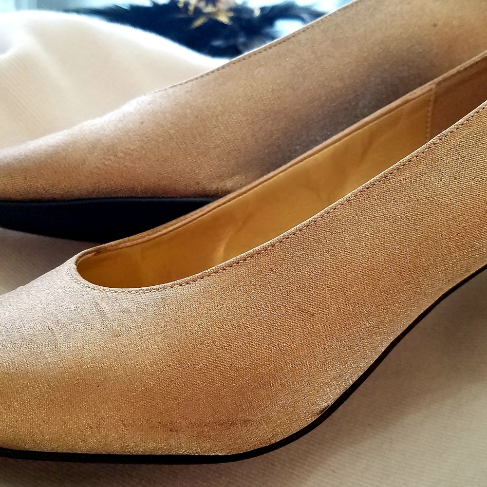 ✨️Golden Taffeta Pumps Prom #Wedding #Social #Vintage